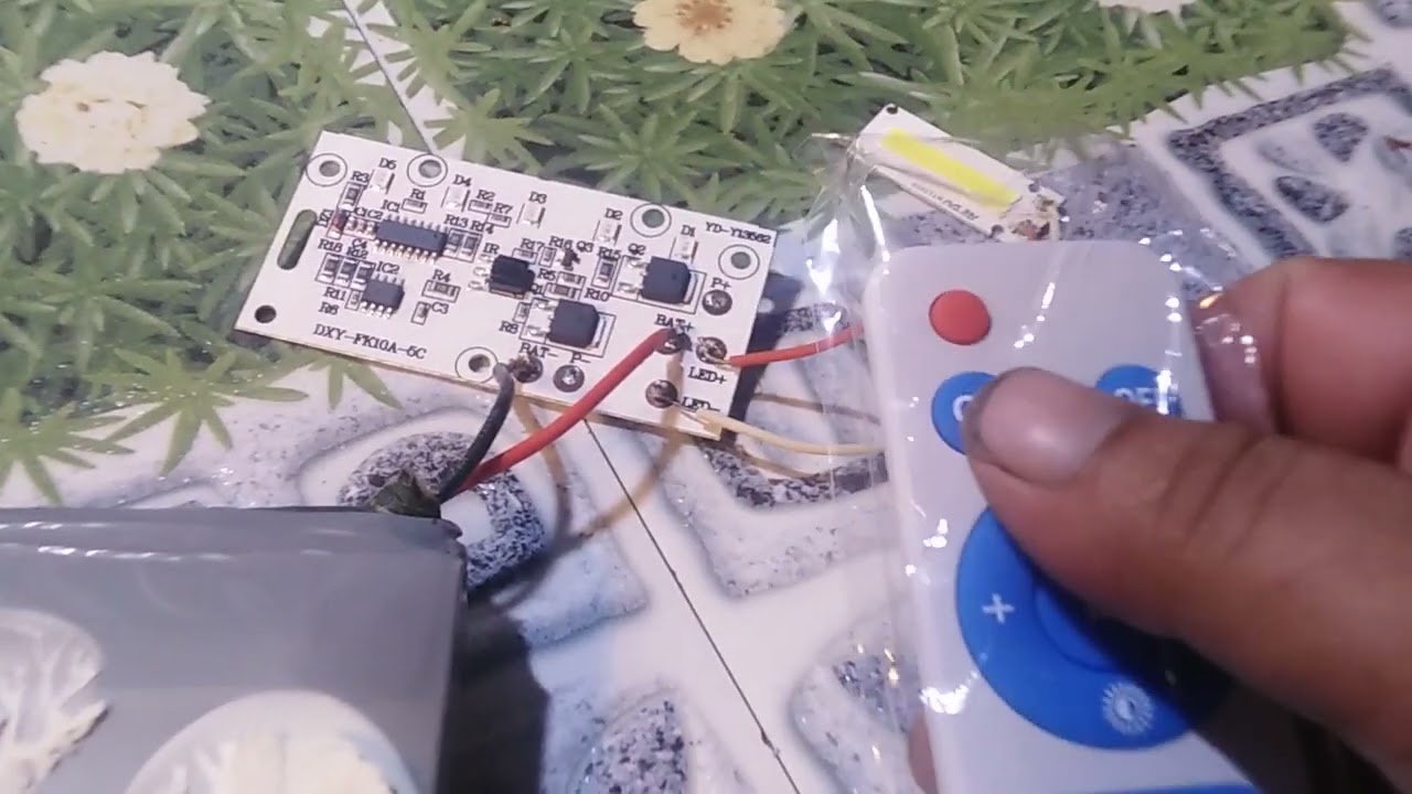 mạch điều khiển sạc  cho pin 3.2v