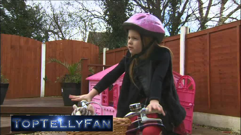 Sing It Kitty star Jolie Forrest interview (North West Tonight, 25.2.14) #SingItKitty