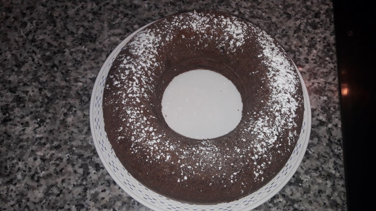 No te pierdas este bizcocho de chocolate muy fácil de hacer..