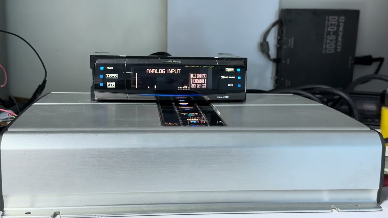 ALPİNE PXA-H900 F1 STATUS 