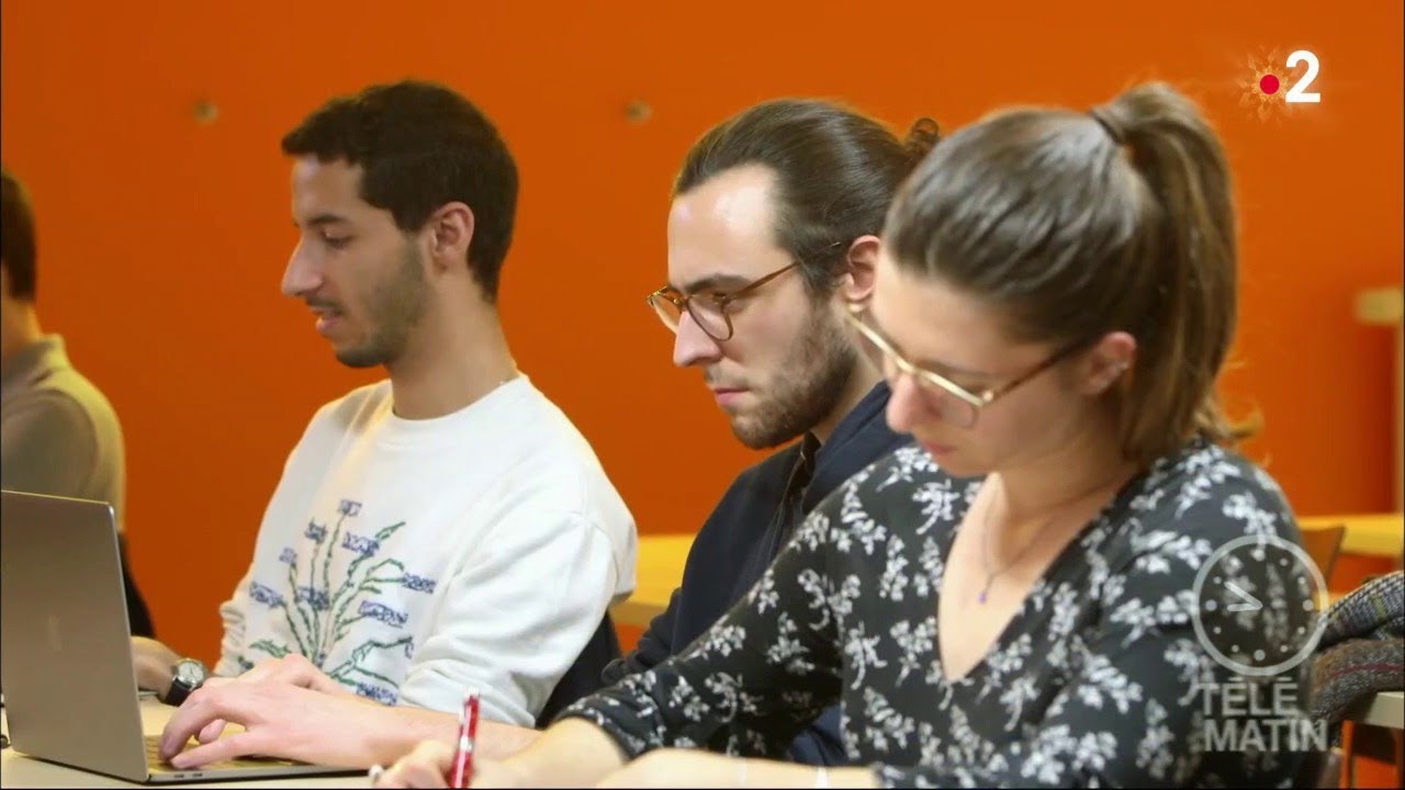Une autre école - L’école des chartes