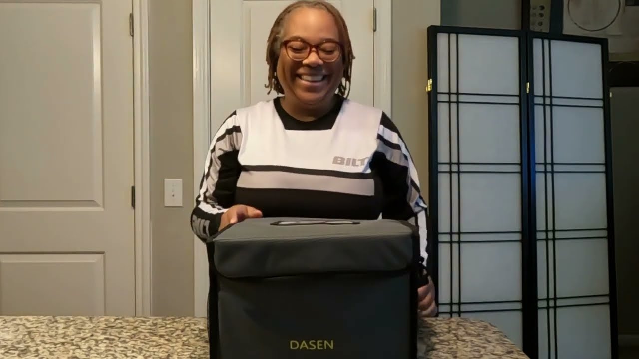 DO YOU HAVE THIS MUST HAVE DRINK CARRIER BAG?
