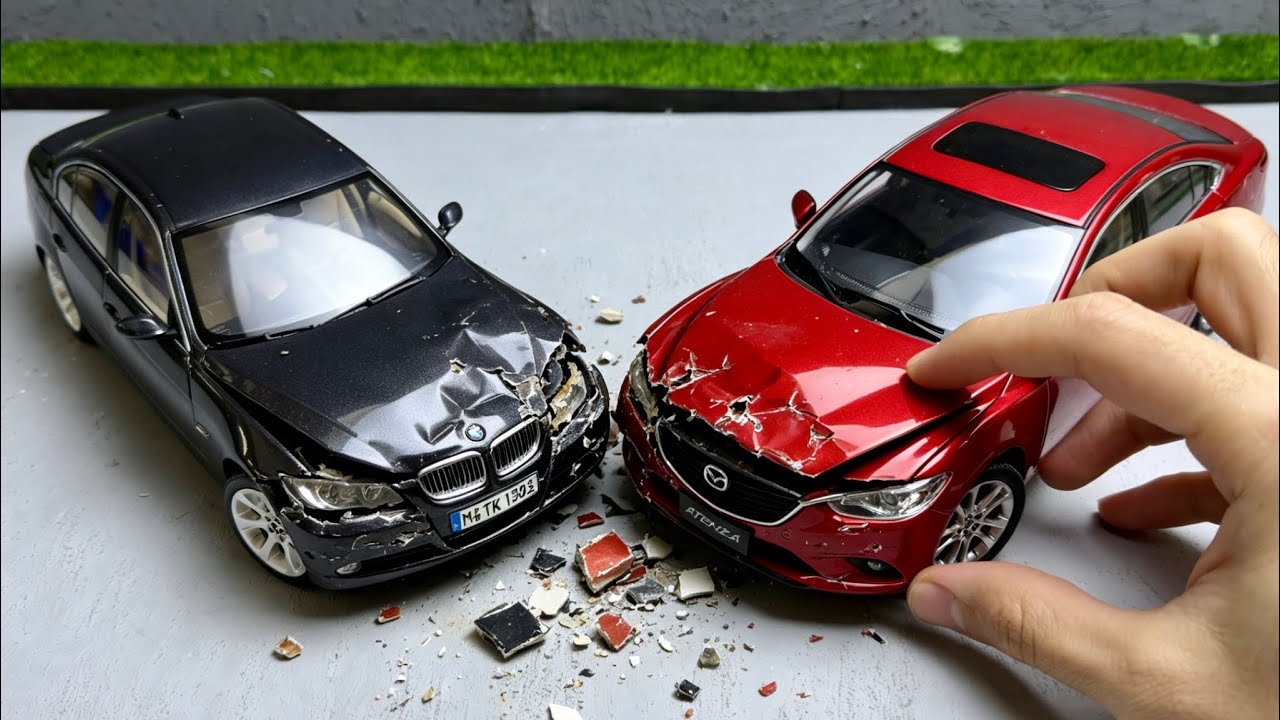 Frontal Impact Test! 1:18 BMW E90 vs Mazda Atenza Realistic Simulation