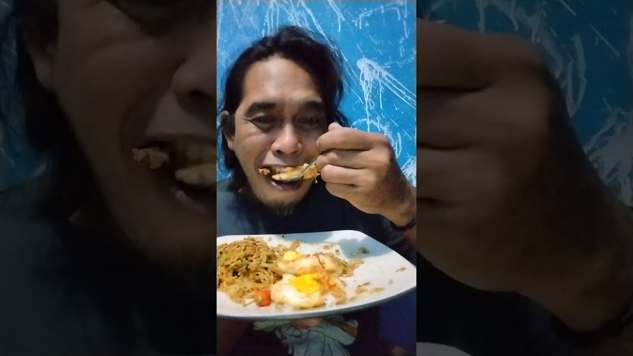 Saur ❗❗❗❗❗ mie goreng  dan telor ceplok @LinardioKoto 
