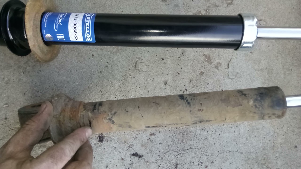 Гольф 3 универсал задняя стойка