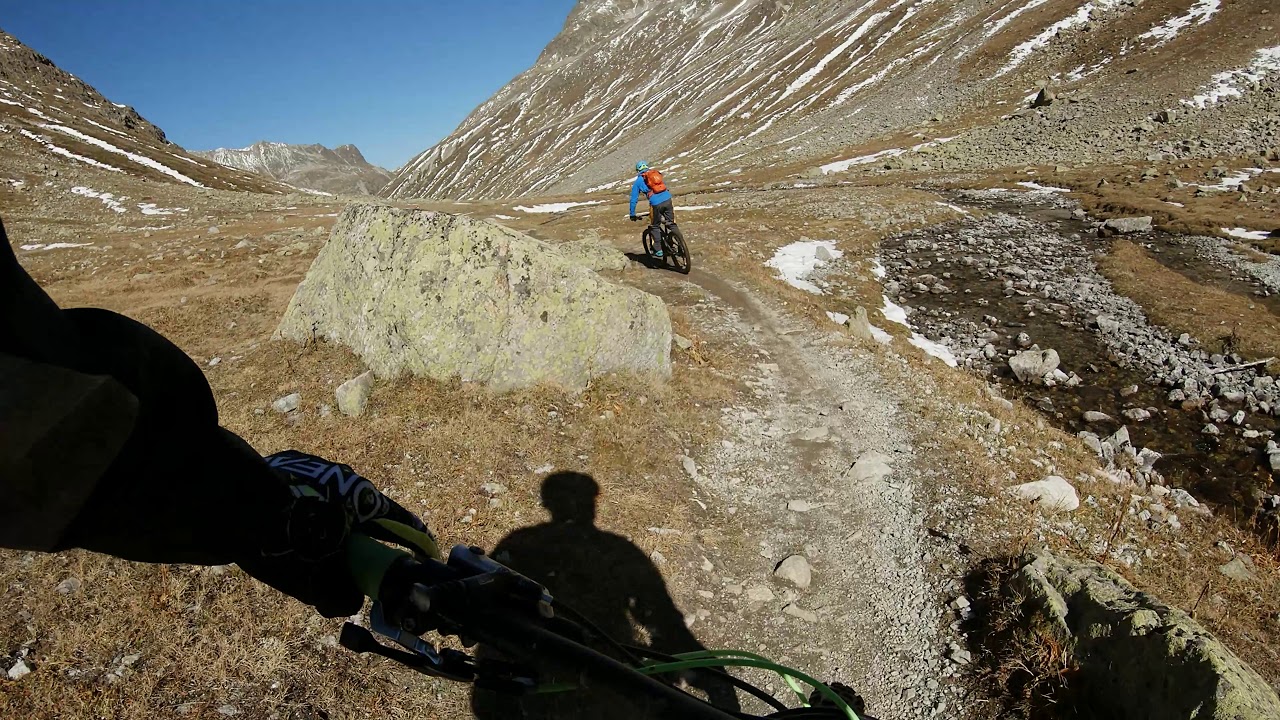 Traumhafter Singletrail ! / Pass Suvretta / Engadin Tag 1
