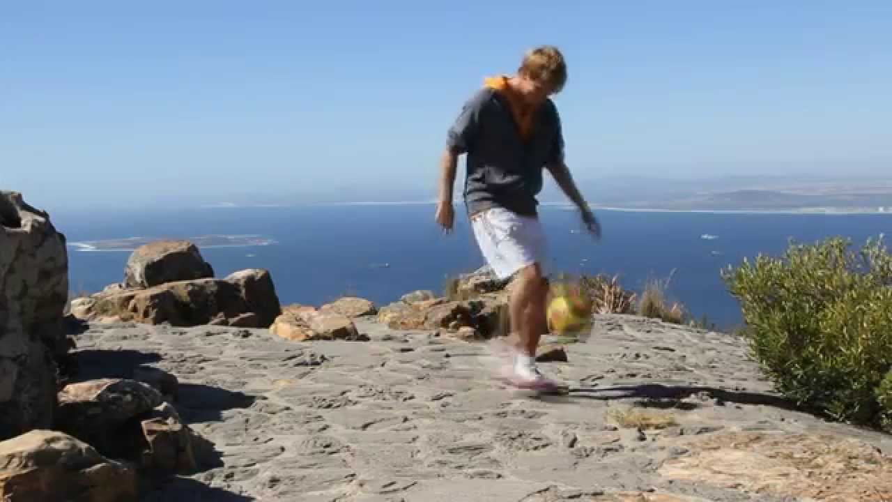 CAPETOWN MEMORIES 2013 - Freestyle Football - Ricardo Rehländer and Brian Lockyer