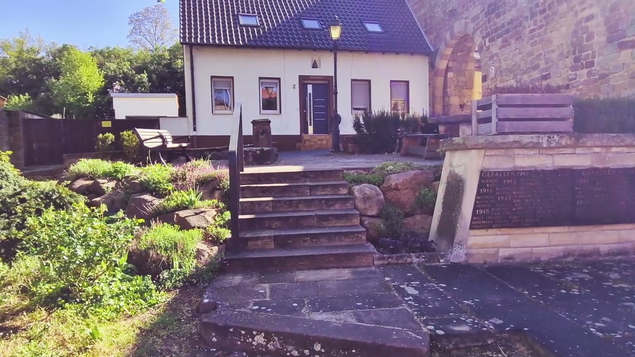 Neuleiningen unterwegs und Burg Neuleiningen