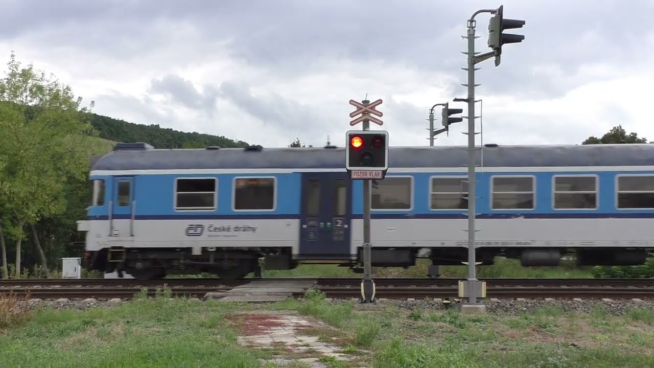 Železniční přejezd Nesovice-Letošov - 31.8.2025 / Railroad crossing