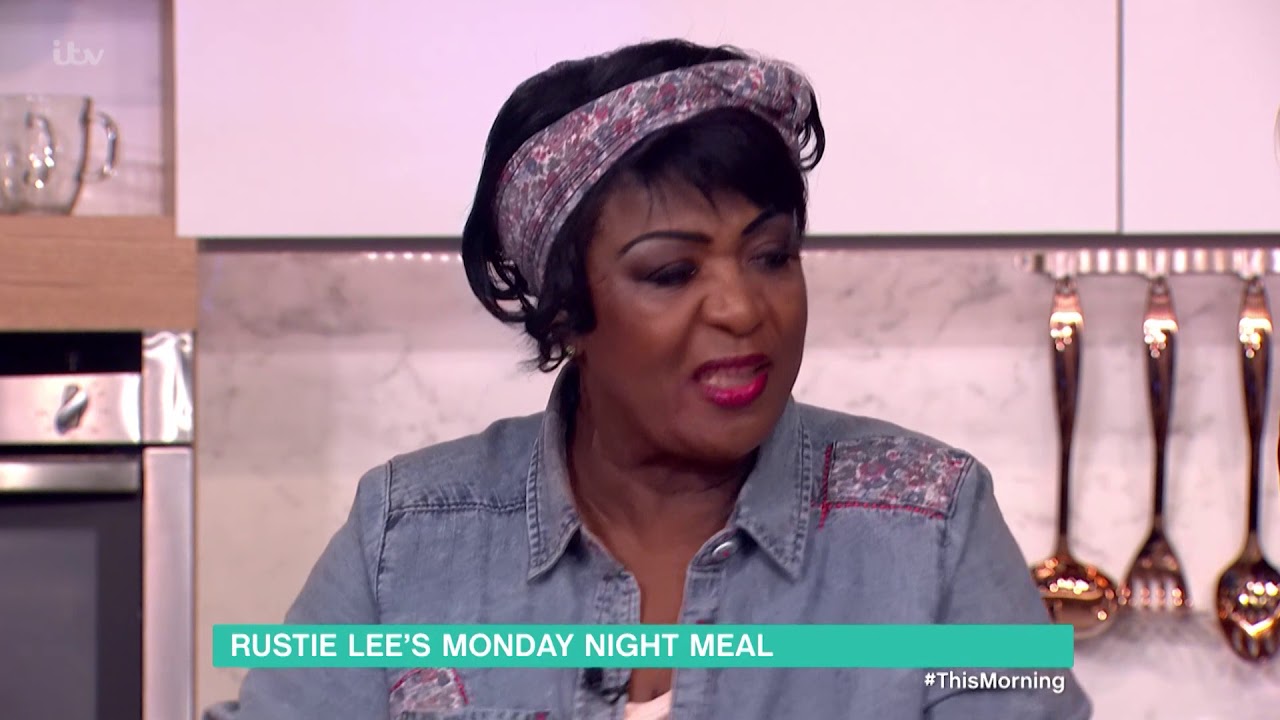 Rustie Lee's Roasted Chicken With Sweet Peppers | This Morning