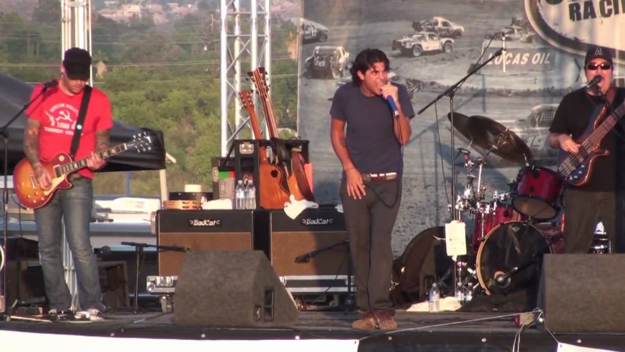 Alien Ant Farm - Drifting Apart - Live in Lake Elsinore, CA