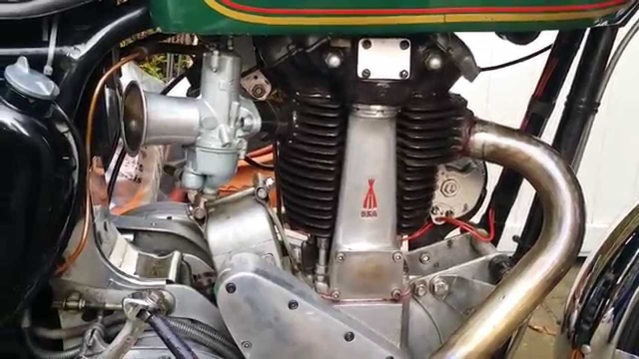 BSA Caf&eacute; racer