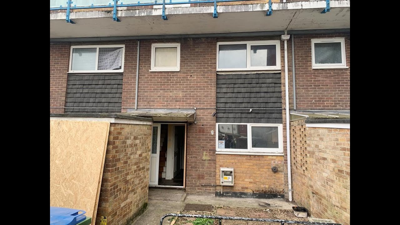 3 Sicily House, Fairfield Avenue, Fareham, Hampshire - December Auction