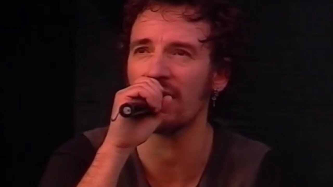 My Hometown - Bruce Springsteen (live at Stockholm Olympic Stadium 1993)