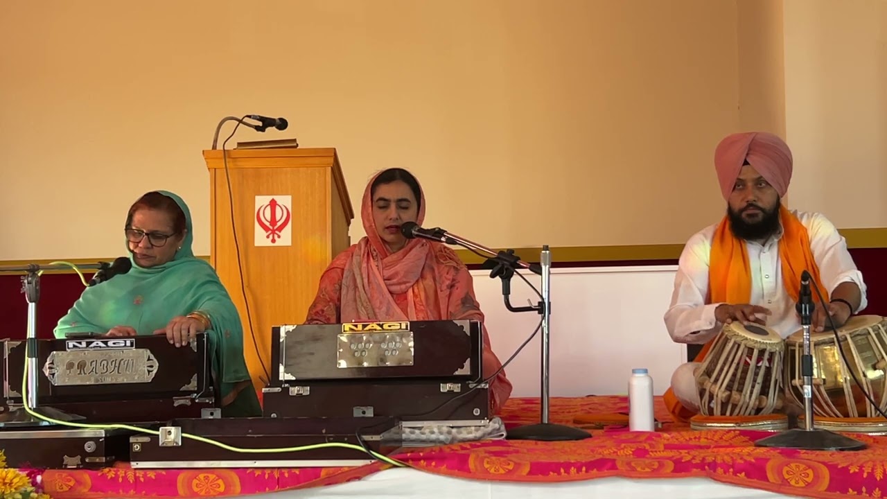 Hum bhikhat bhaikahri tere.. by Bibi Bhupinder Kaur Popli, Victoria, BC, Canada
