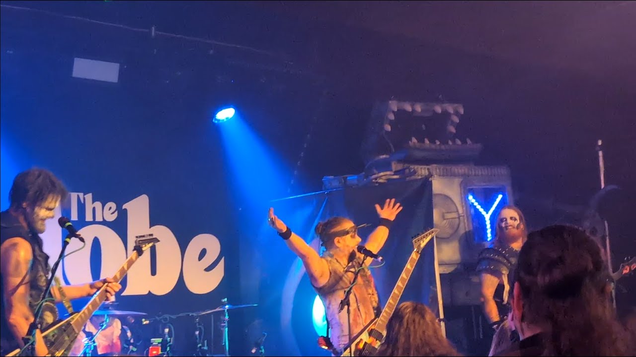 Evil Scarecrow - The Future Machine / Crabulon live at The Globe, Cardiff, 2/11/2025