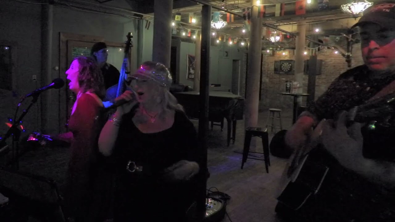 Amie (Pure Prairie League cover by Hannah's Ghost) Rapscallion Brewery Lawrence, MA 02.14.2026
