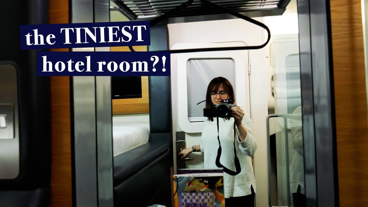 Gatwick's YOTELAIR Room Tour | Where to stay between flights!