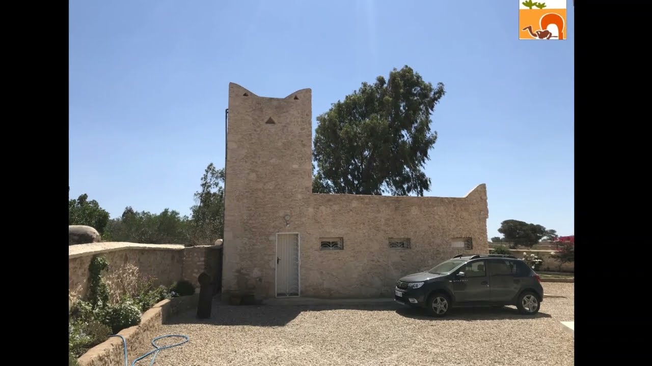 Tr&egrave;s belle villa 5 chambres, piscine chauff&eacute;e et AVNA