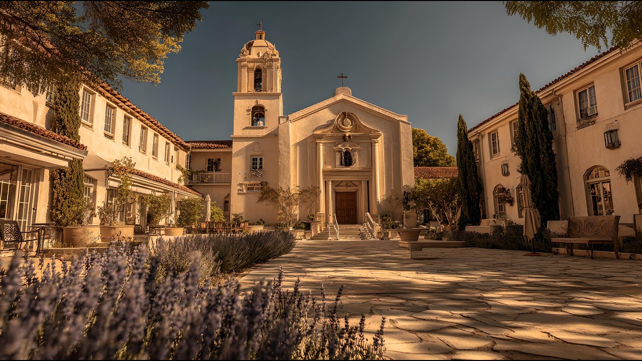 Disco Soul & Serenity | Historic Church Courtyard Vibes for Relaxing Evenings