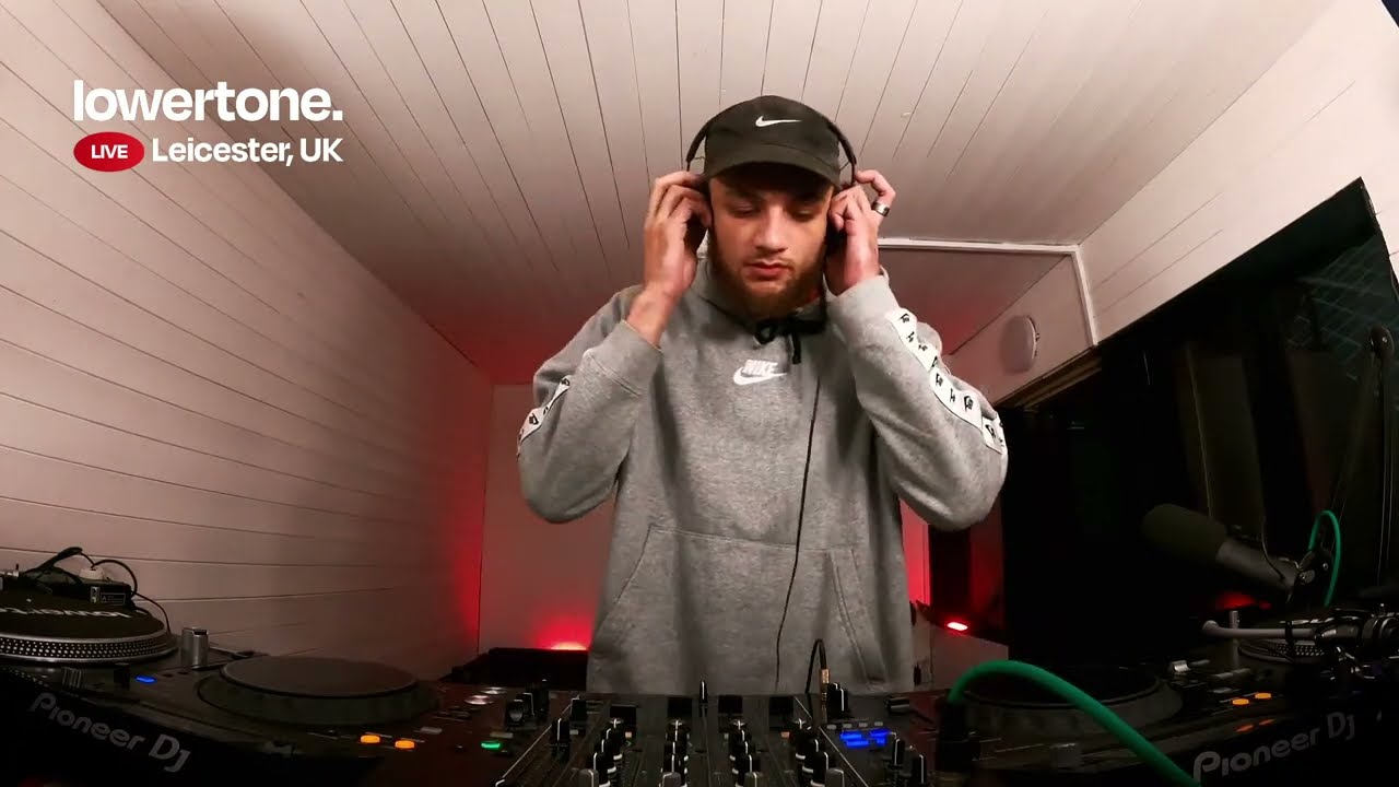 CrY - lowertone. Radio LIVE - 03/07/23