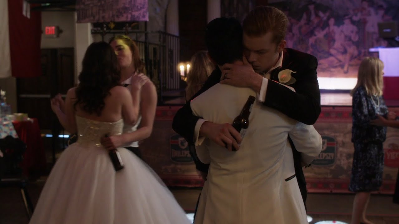 Gallavich Slow Dance At Their Wedding | S10E12 | Full HD