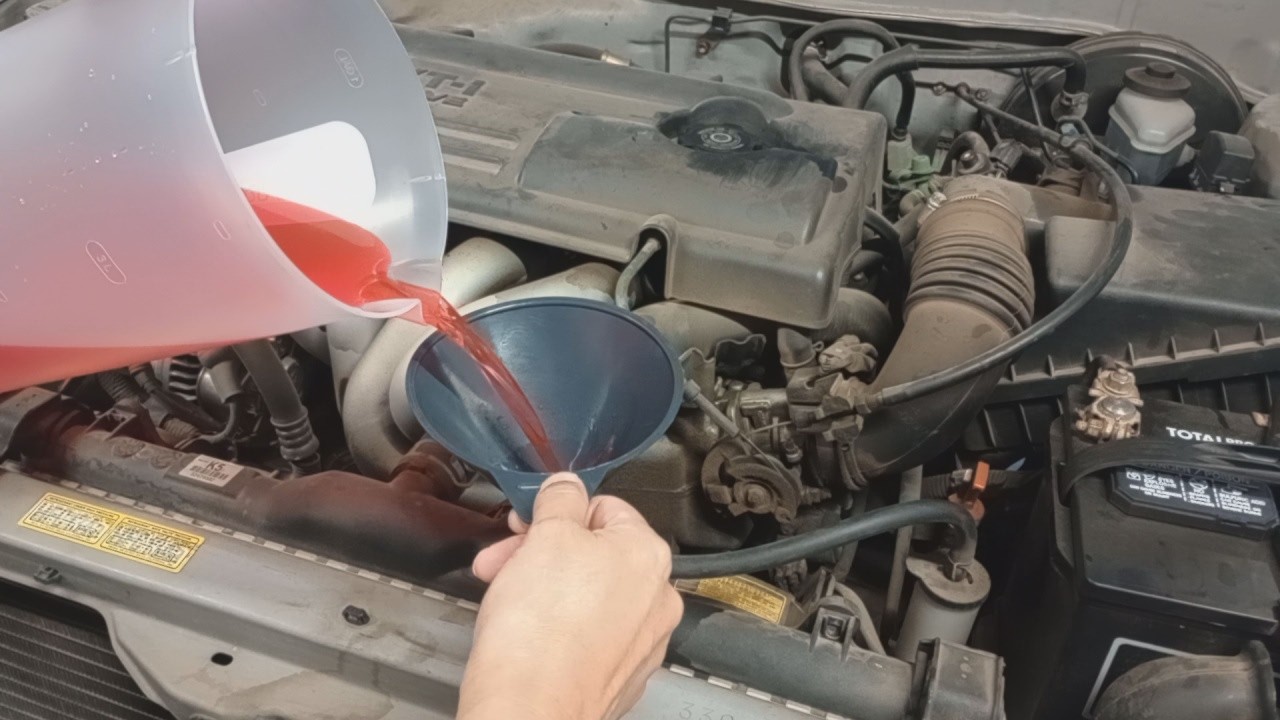 1998-2002 Toyota Corolla ANTIFREEZE COOLANT drain and refill