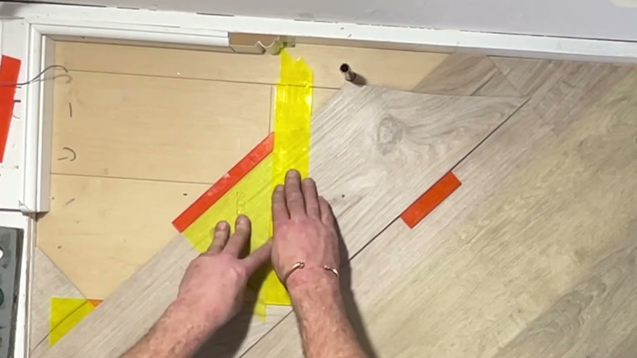 MAWBOARDS TUTORIAL FITTING AT 45 #amtico #karndean