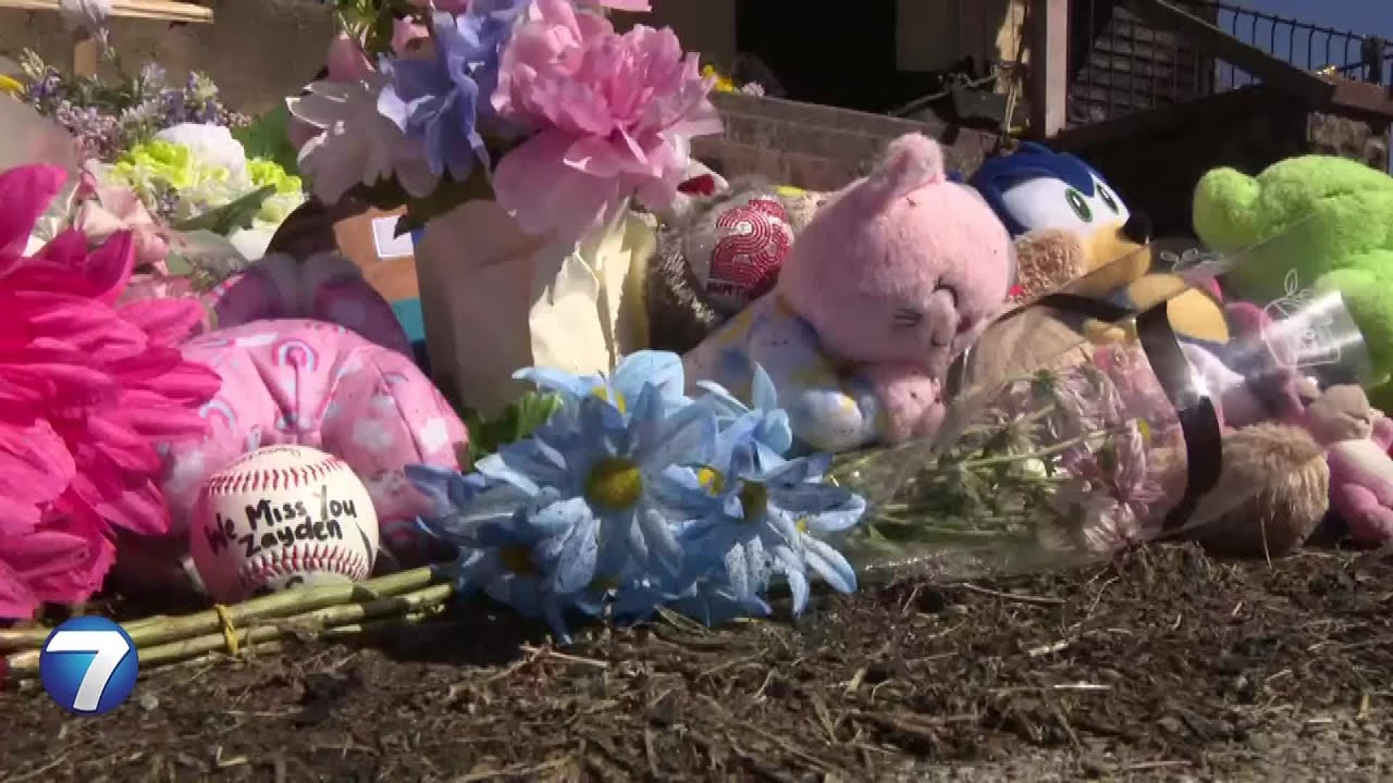 Restaurant group raising money for family after 6 killed in Clinton County house fire | WHIO-TV