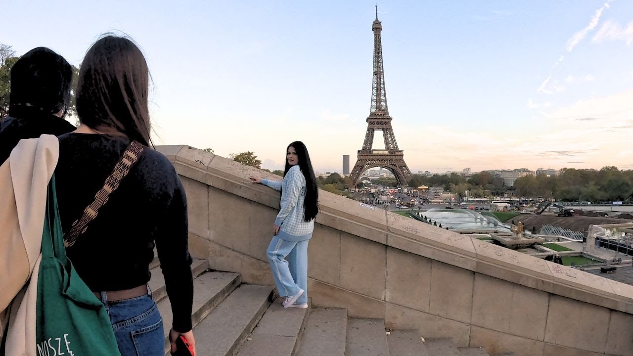 I Walk from the EIFFEL TOWER to Trocadero | 4K Evening Paris Walk
