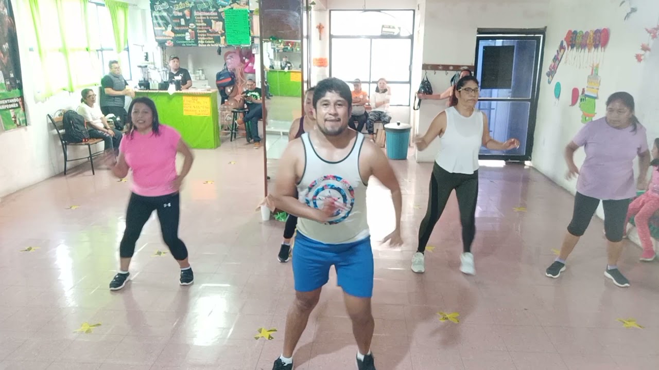 Libre y solterita - ANAIDITA - #Zumba #cumbia / Oscar peralta