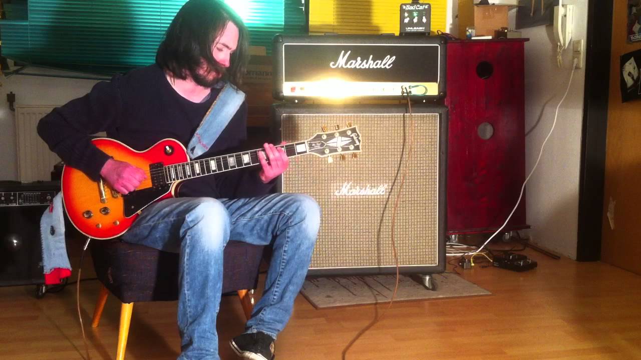 Marshall JCM 800 1987 50w Lead and 1976 Gibson Les Paul Custom, maximum gain