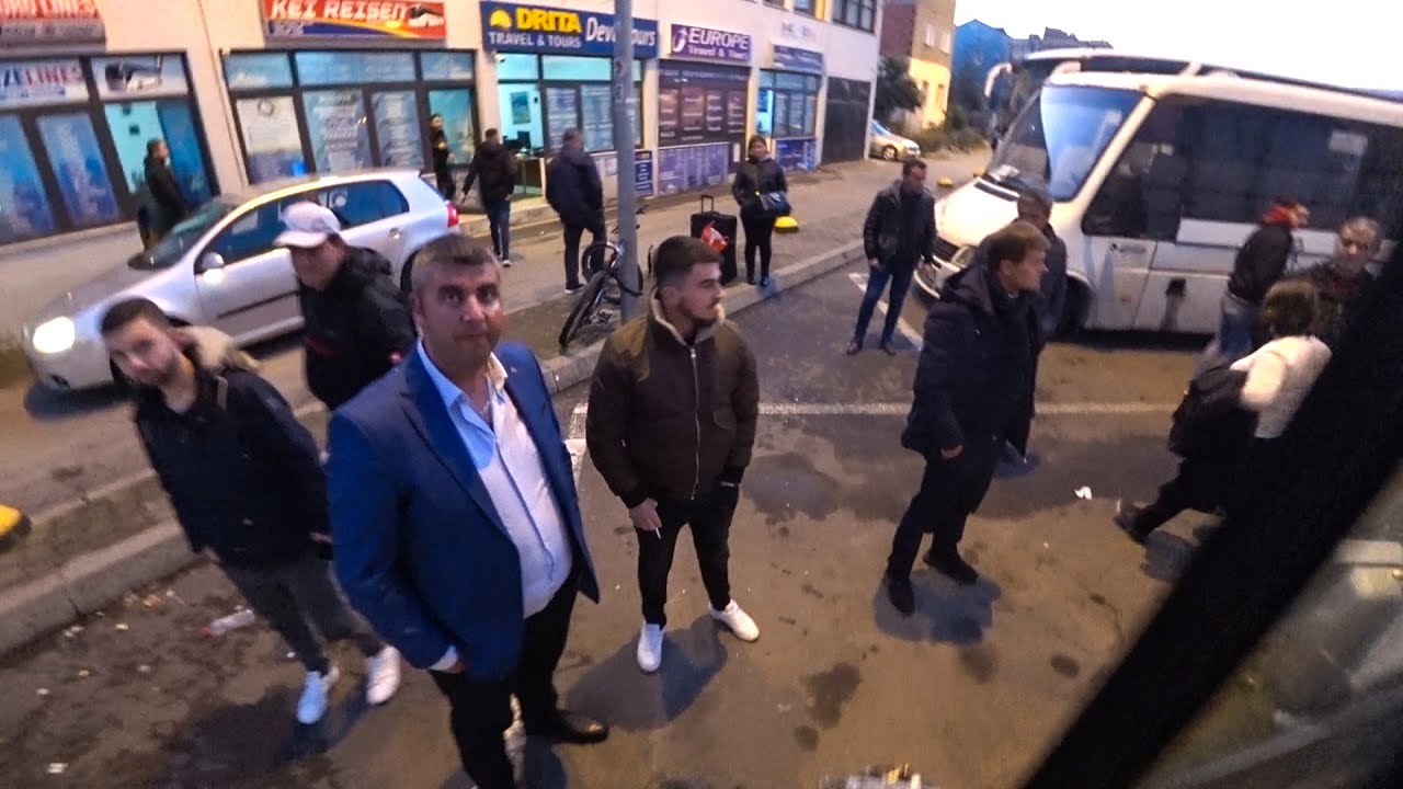 Why they only drive Mercedes?! 🇦🇱