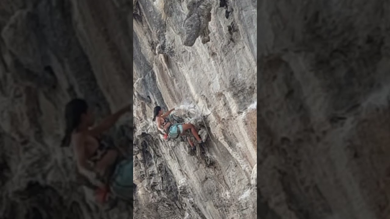 Babes in Thailand (7a), Tonsai Roof (Krabi, Thailand)