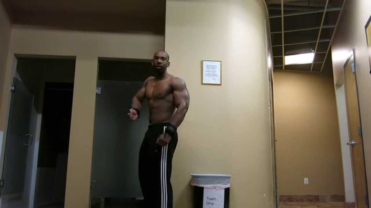 Unpumped close up after light cardio
