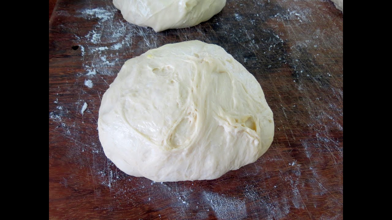 Masa de Pizza Casera -- The Frugal Chef