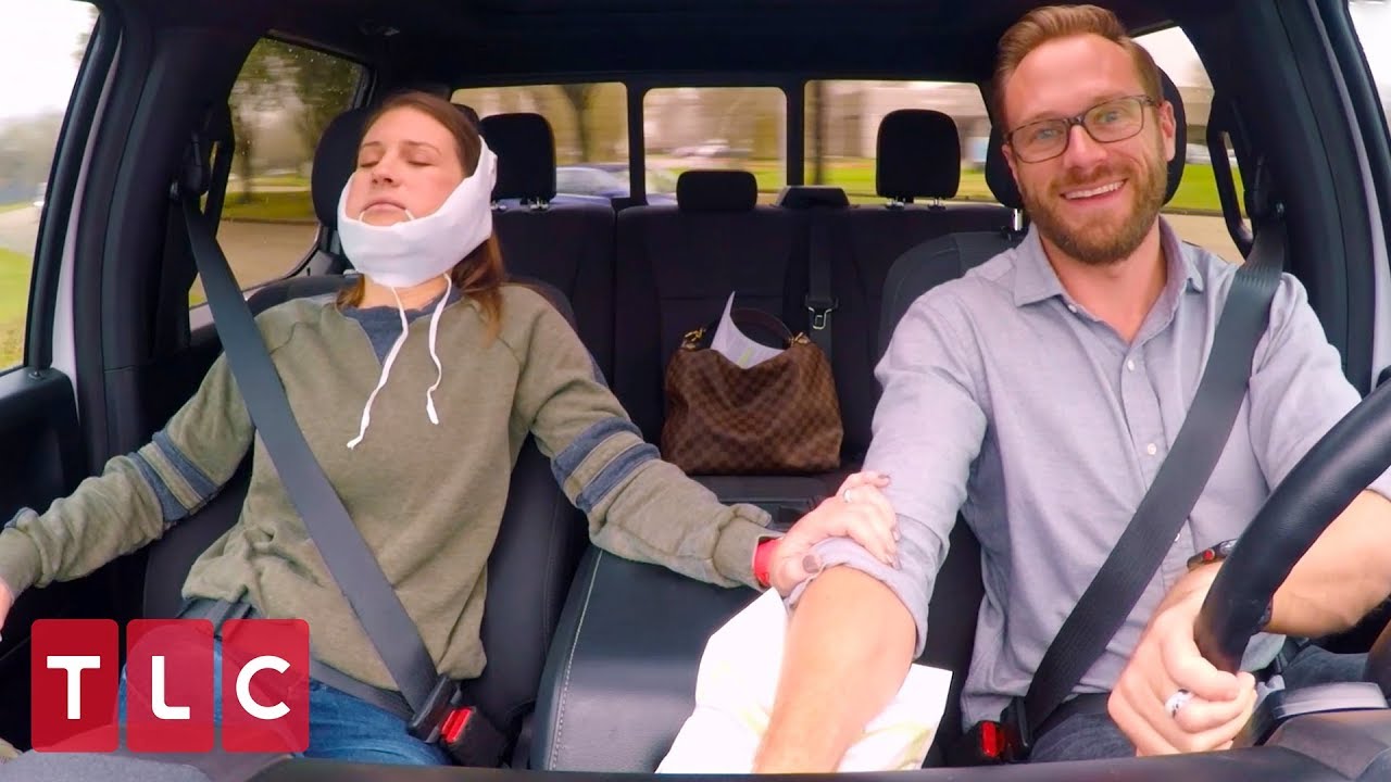 Danielle Gets Home from Wisdom Teeth Surgery | OutDaughtered