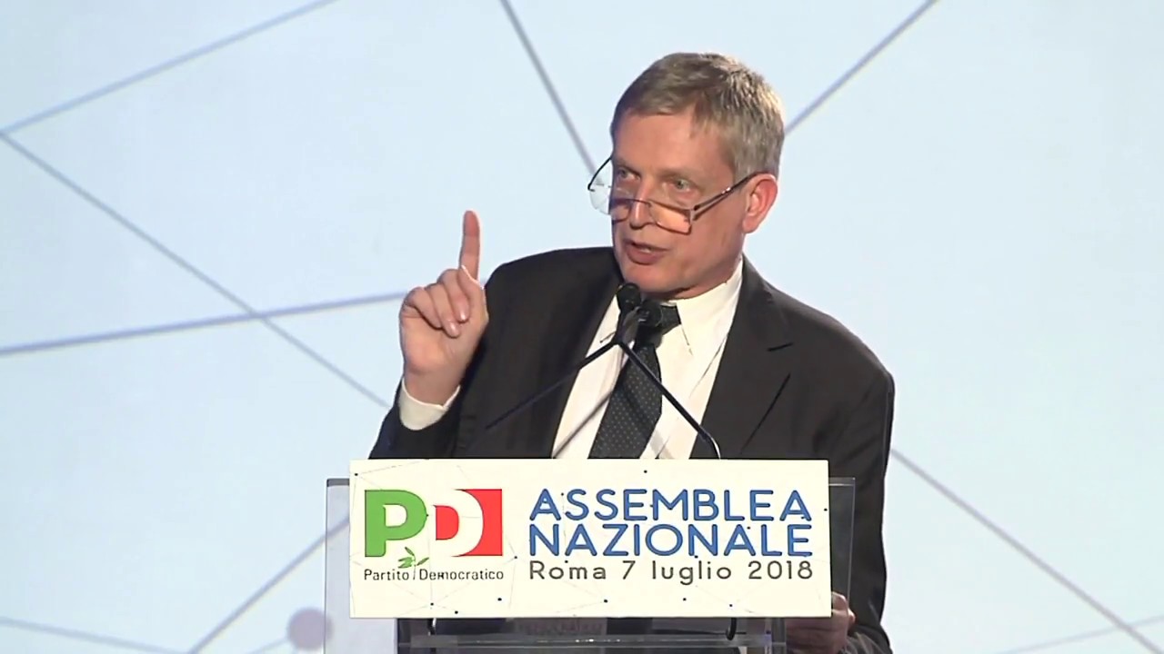Gianni Cuperlo all'Assemblea Pd