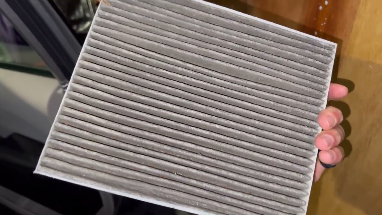 2017-2023 Chrysler Pacifica Air Filter Replacement