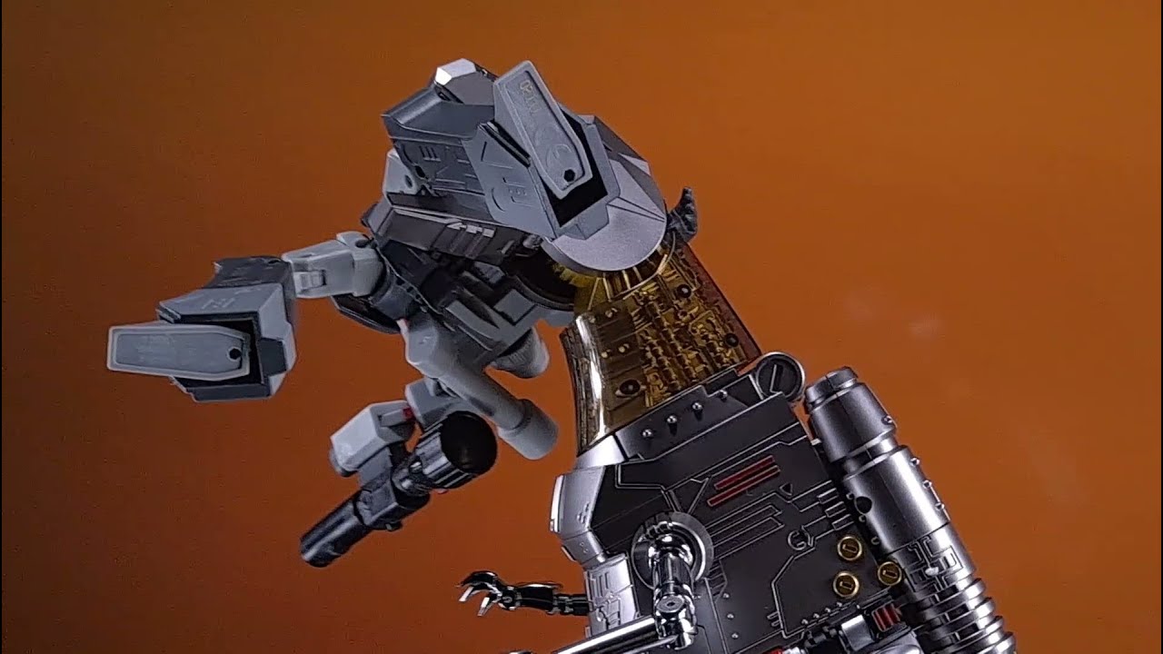 Gigapower Superator (Masterpiece Transformers Grimlock) 2021 Reissue FIGURE SPOTLIGHT