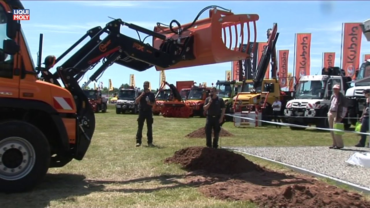 Onlinemotor Mercedes Unimog U423 mit Hauer Frontheber und Allradlenkung Demopark 2017