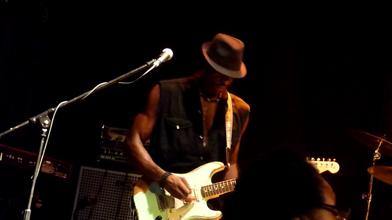 Roadrunner, By Dennis Jones Band @ Club 66  10/7/16