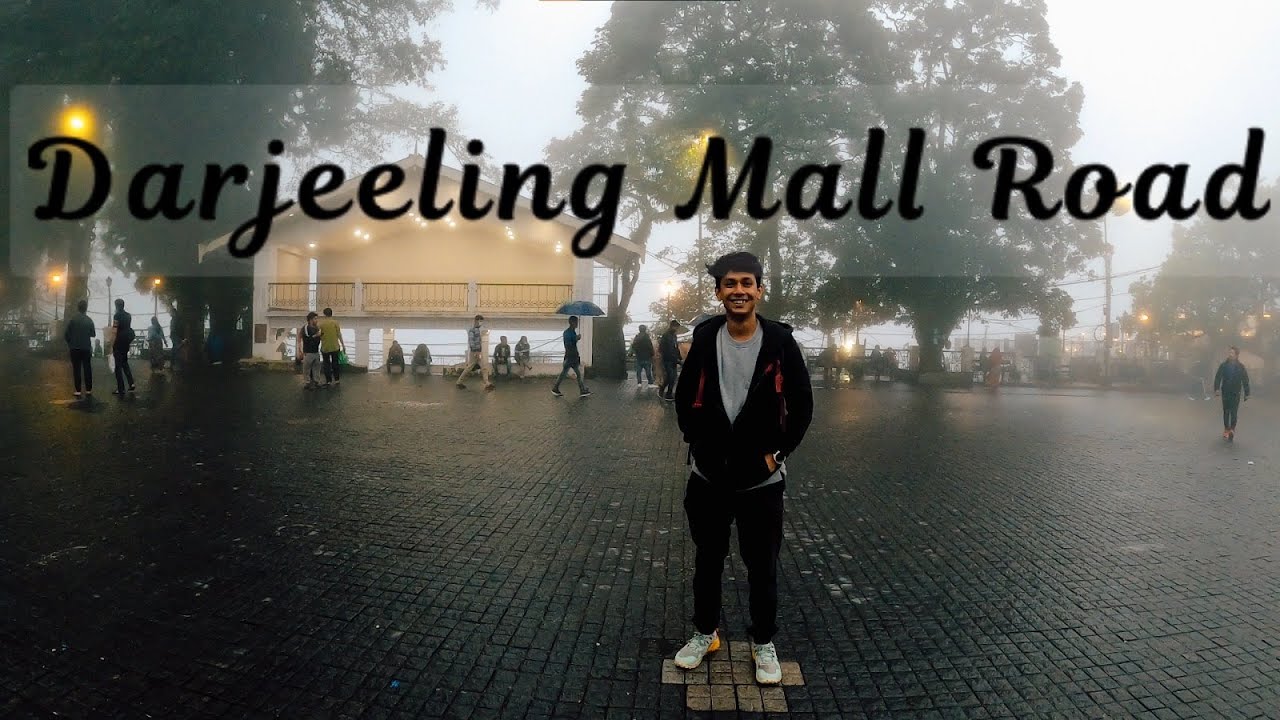 Darjeeling Mall Road: An evening in Darjeeling Mall Market