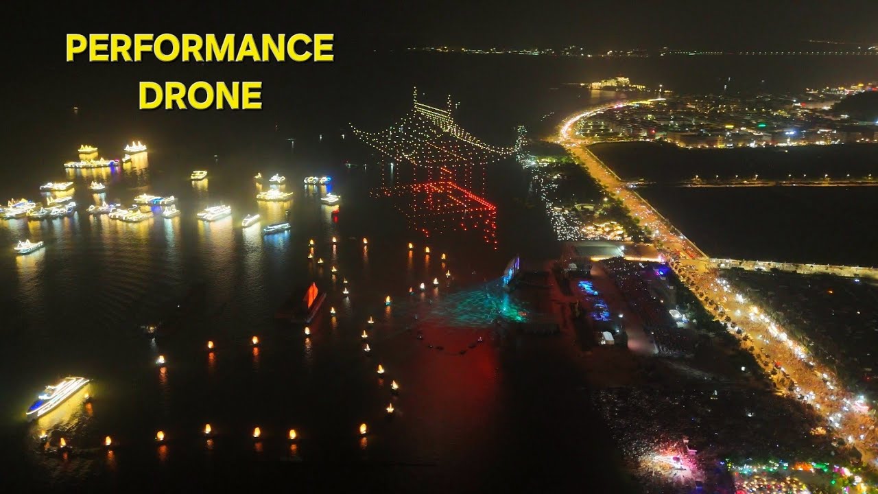 Carnaval Halong Bay 2024 with performance drones