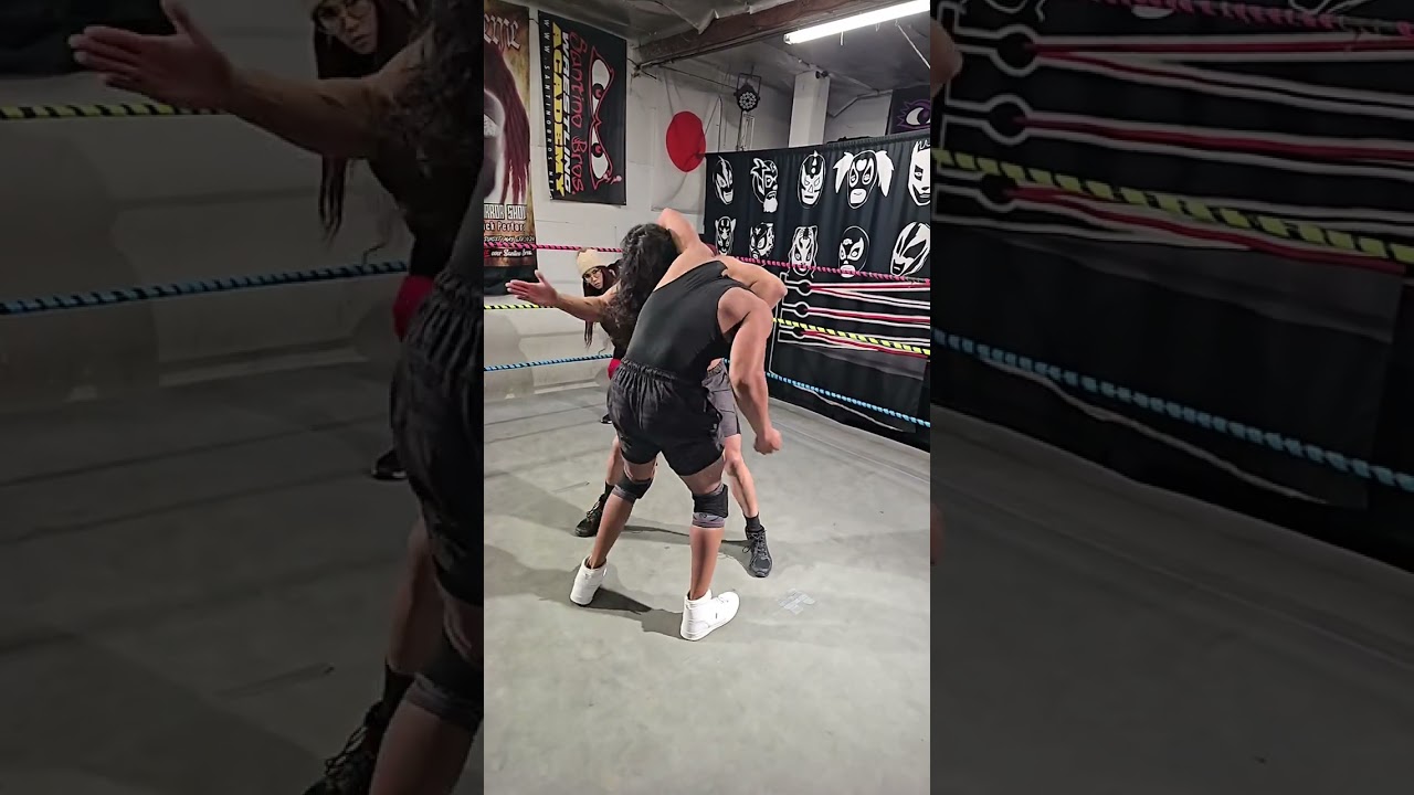 Training Match El Primohenio vs Student DemontéSantino Bros Pro Wrestling Training