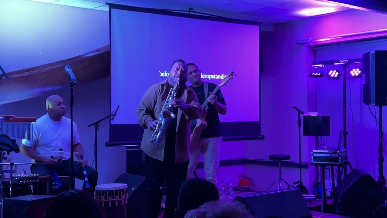 Tasilo Pieck & Nicky Manuputty 29.12.2023 - Thinking Out Loud -Ed Sheeran (‘Ons Verhaal’ in Leerdam)