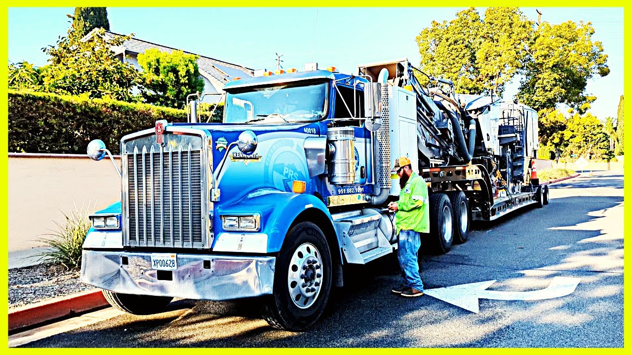 USA - TRANSPORTATION of WIRTGEN W 210 Fi on ASPEN TRAILER @MasterWorkers
