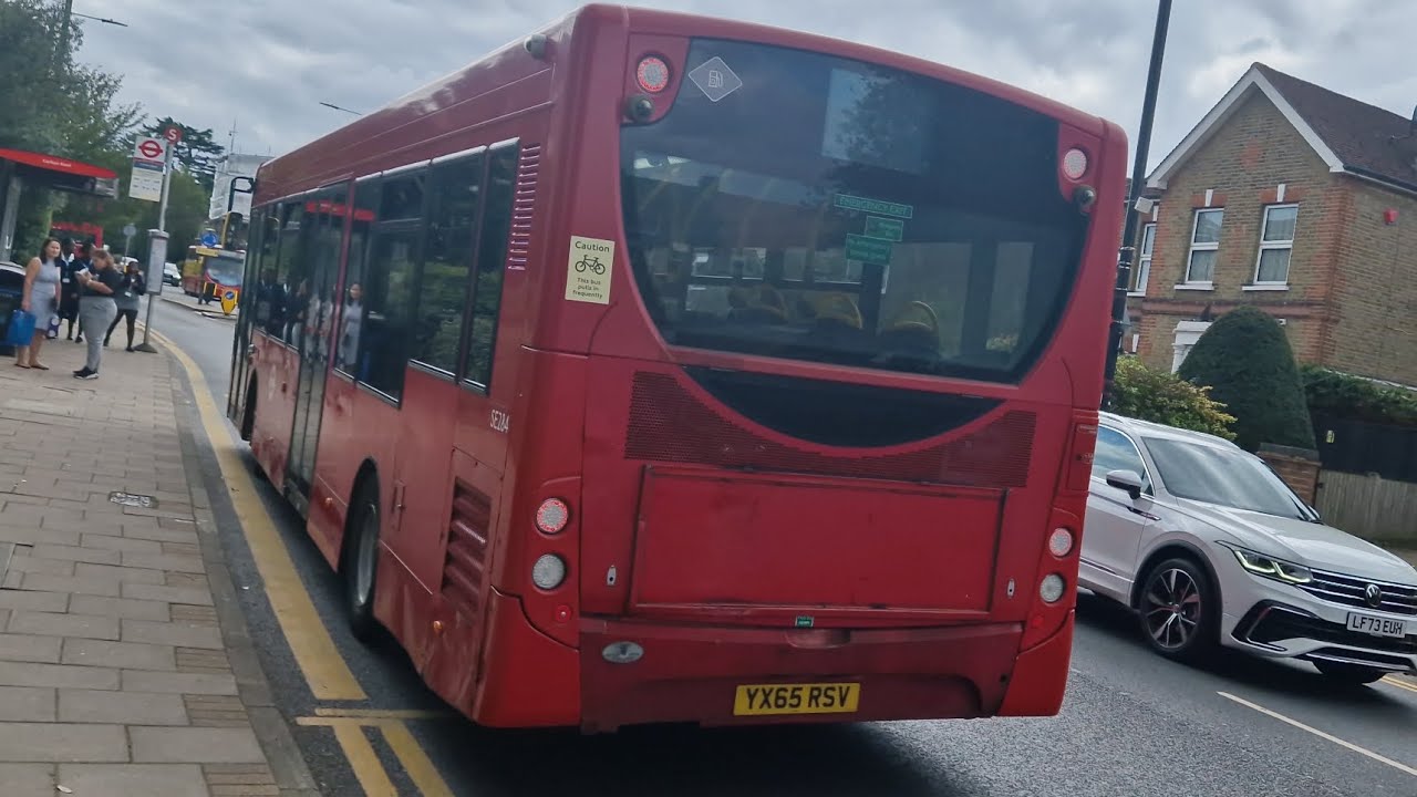 *Recent Transfer + High Revs* Go-Ahead London SE284 YX65RSV Bus Route 286