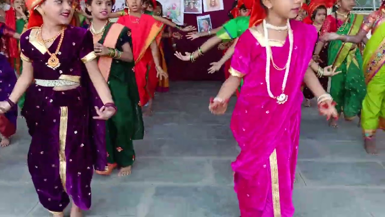 मराठी राजभाषा गौरव दिनाचे औचित्य साधून नृत्य इयत्ता पहिली चे विद्यार्थी #school 