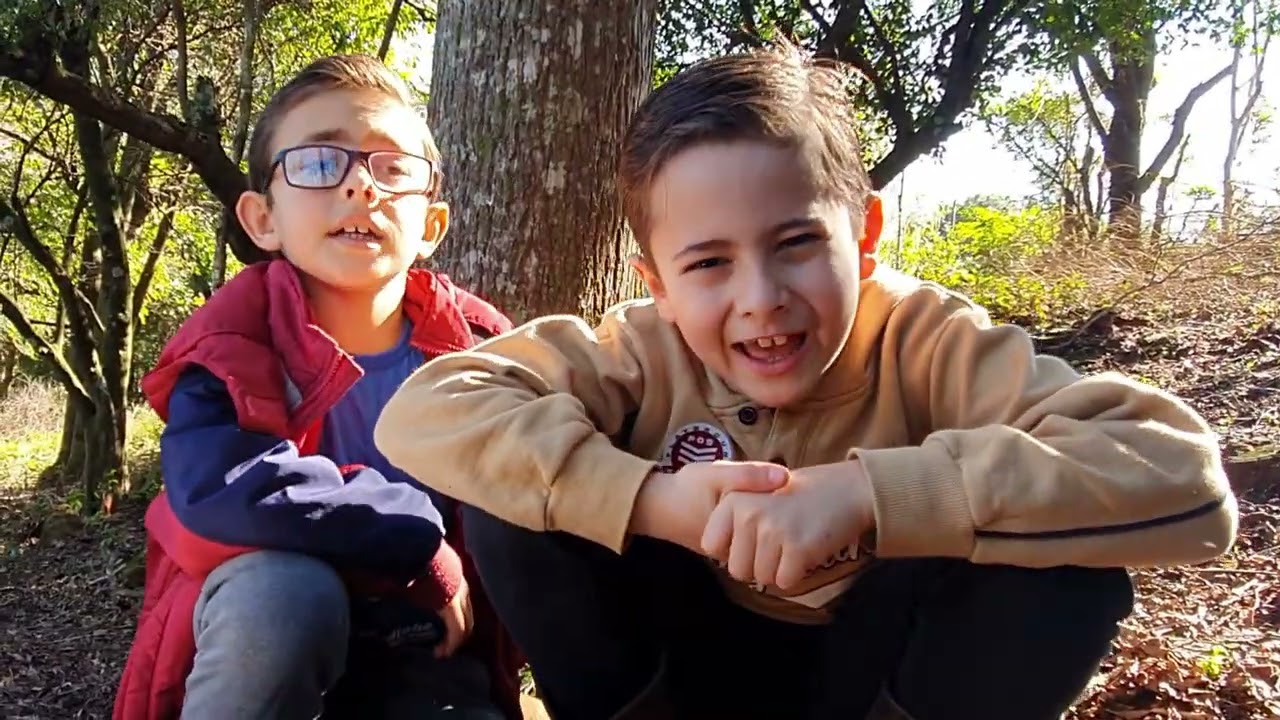 Os meninos explicam os 7 sacramentos